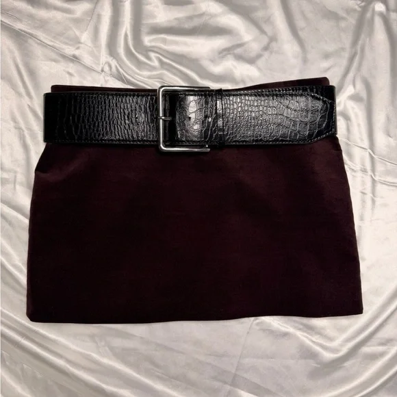Zara Burgundy Mini Skirt with Belt - Picture 4 of 9